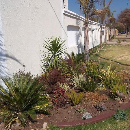 Ecotel Benoni โจฮันเนสเบิร์ก ภายนอก รูปภาพ